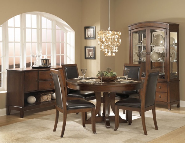 Berkeley Round Dining Room Table Set