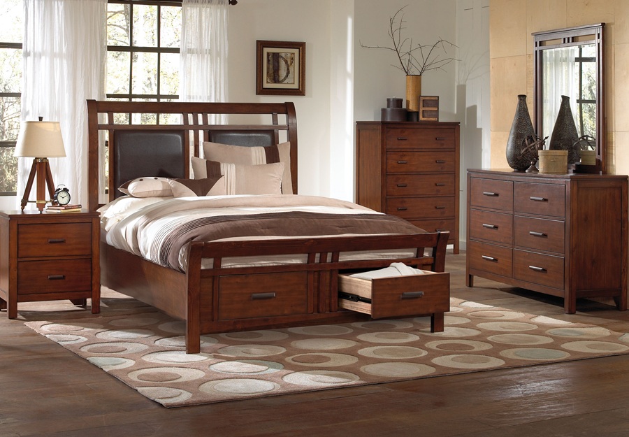 Laurel Hill Bedroom Set with Storage Bed