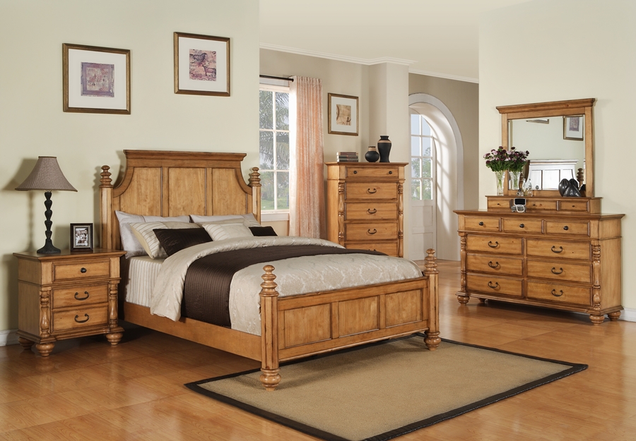 Wellington Country Pine Bedroom Set