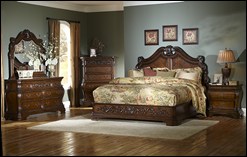 Roseville Master Bedroom Set