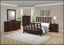 Stratford Casual Bedroom Set